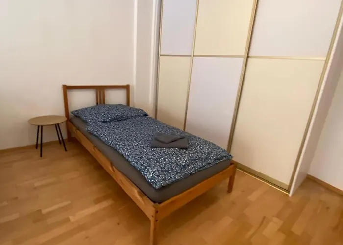 Domus Apartment *